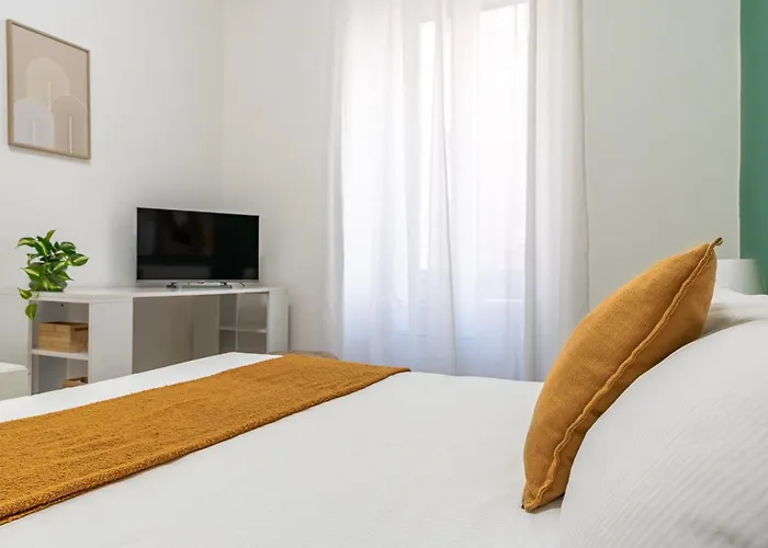 Comfort - 20 Minutes Walk To The Colosseum Apartment *
