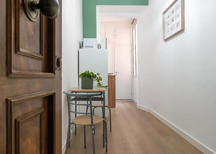 Apartment Comfort - 20 Minutes Walk To The Colosseum